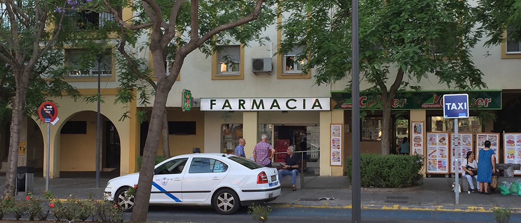 farmacia-constitucion-fachada-dia-soleado